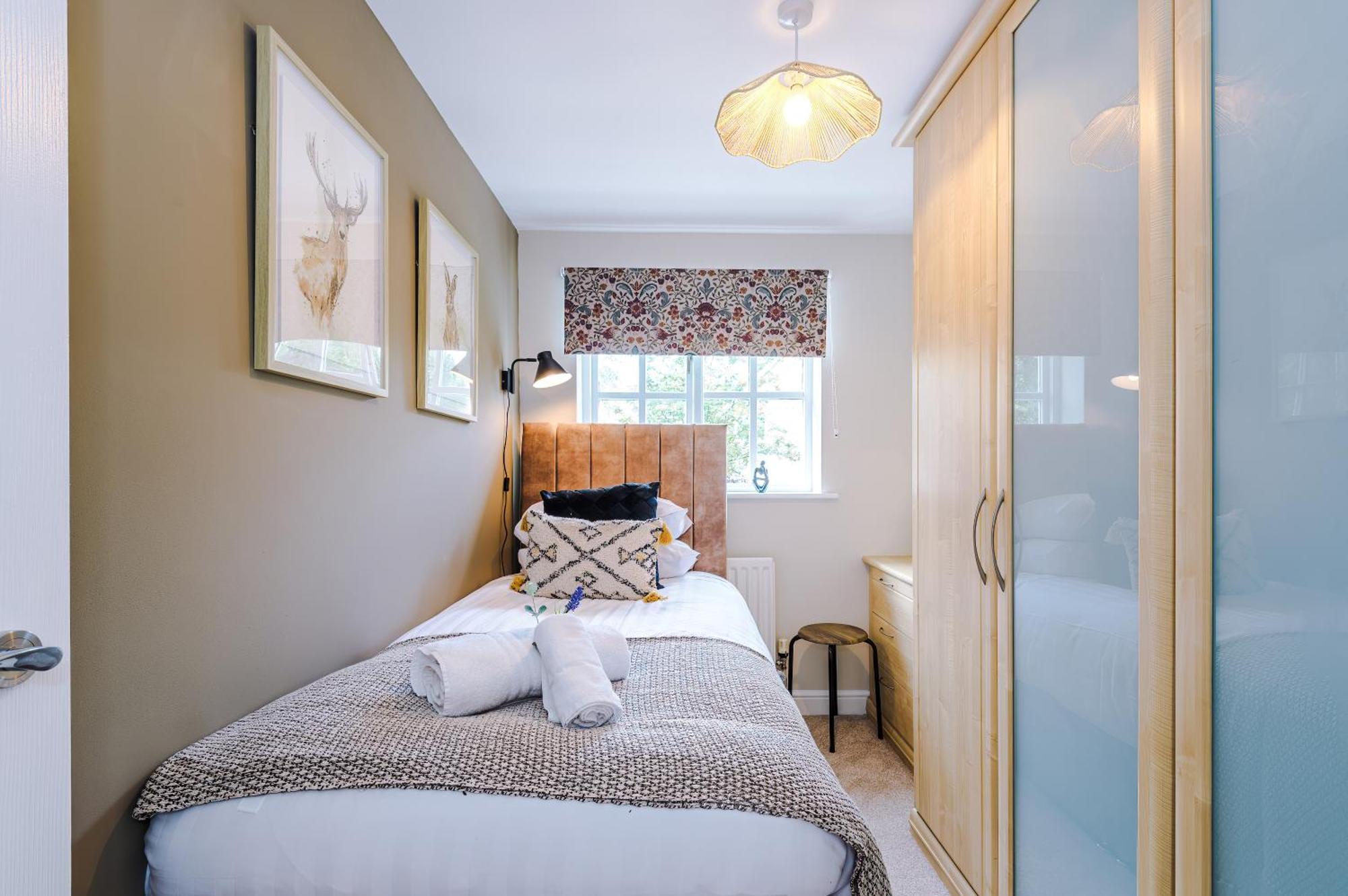 New! Stunning 3-Bed Home In Chester By 53 Degrees Property, Ideal For Groups, Free Parking! Εξωτερικό φωτογραφία
